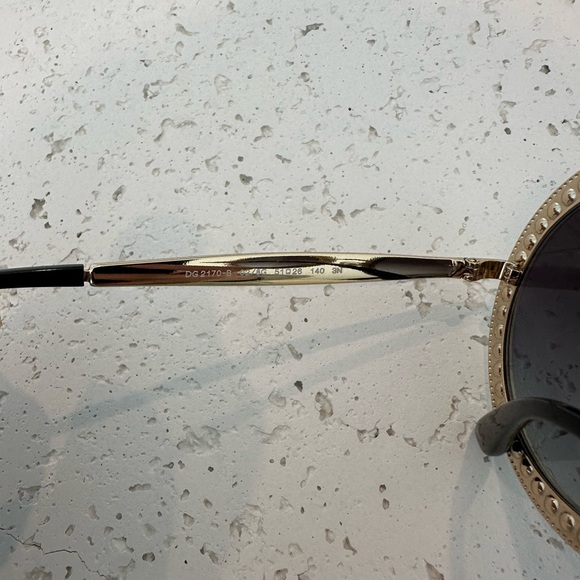 DOLCE & GABBANA ROUND SUNGLASSES - Picture 11 of 16